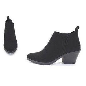 💥5 for $25💥NIB ..Black Ankle Boots